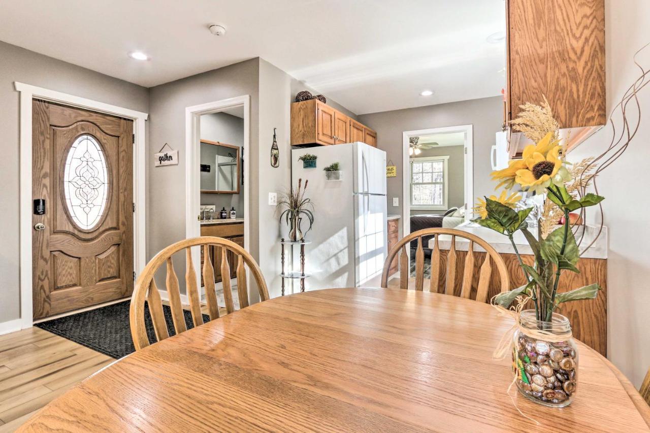 Peaceful And Secluded Knoxville Retreat With Deck 외부 사진