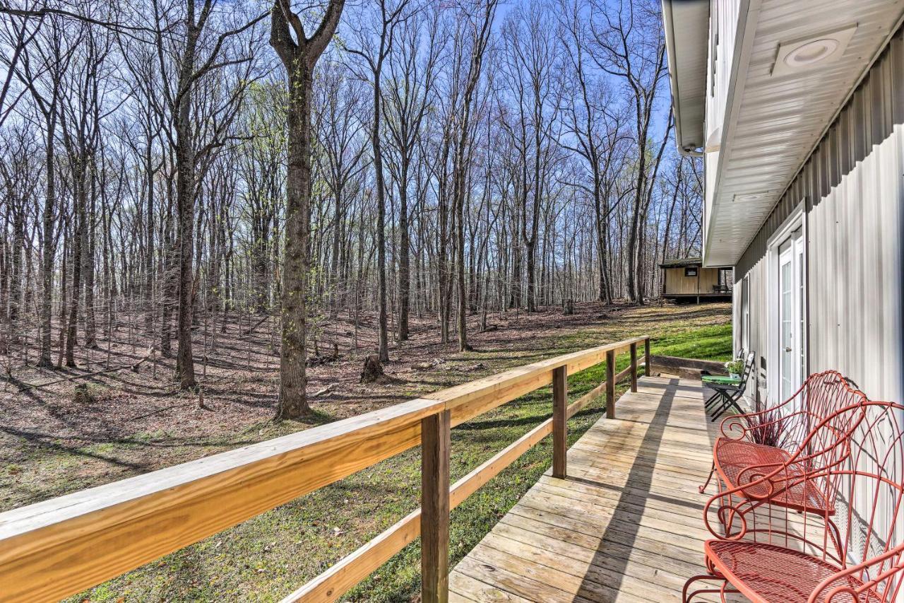 Peaceful And Secluded Knoxville Retreat With Deck 외부 사진